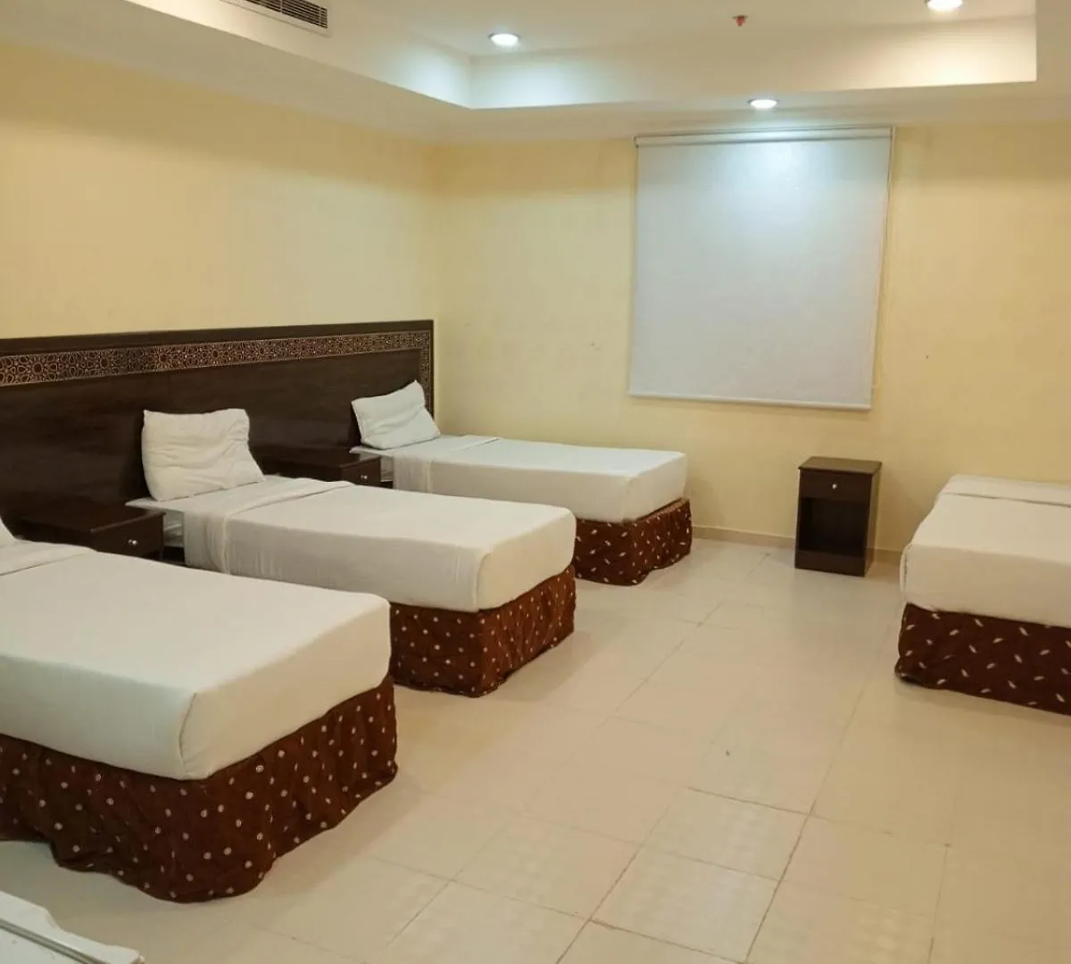 نزل الابرار العزيزية خلف مطعم ريدان Mecca Hotel